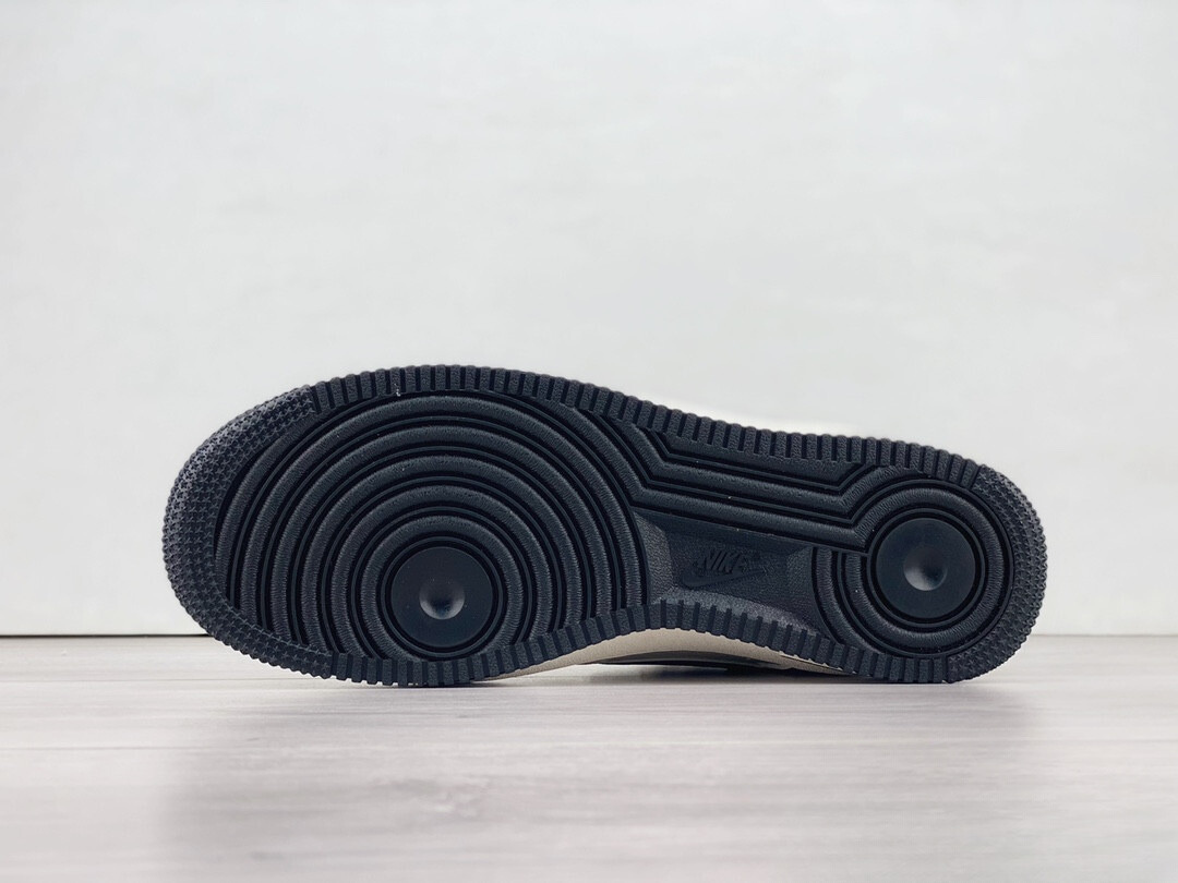 Nike Air Force 1 07 Low « Gardez la fraîcheur »