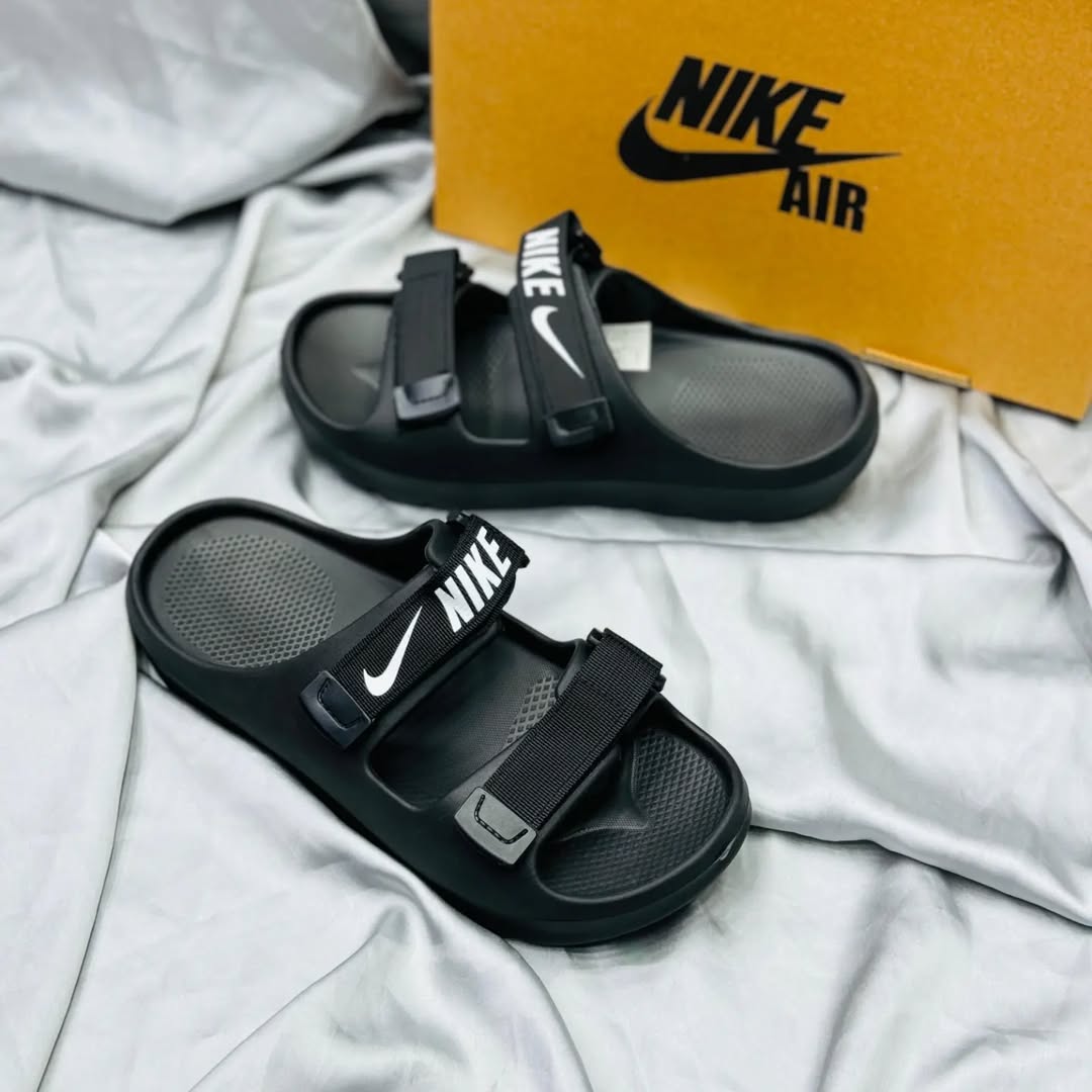 Nike Claquettes Accra Metropolitan Slides Black/White