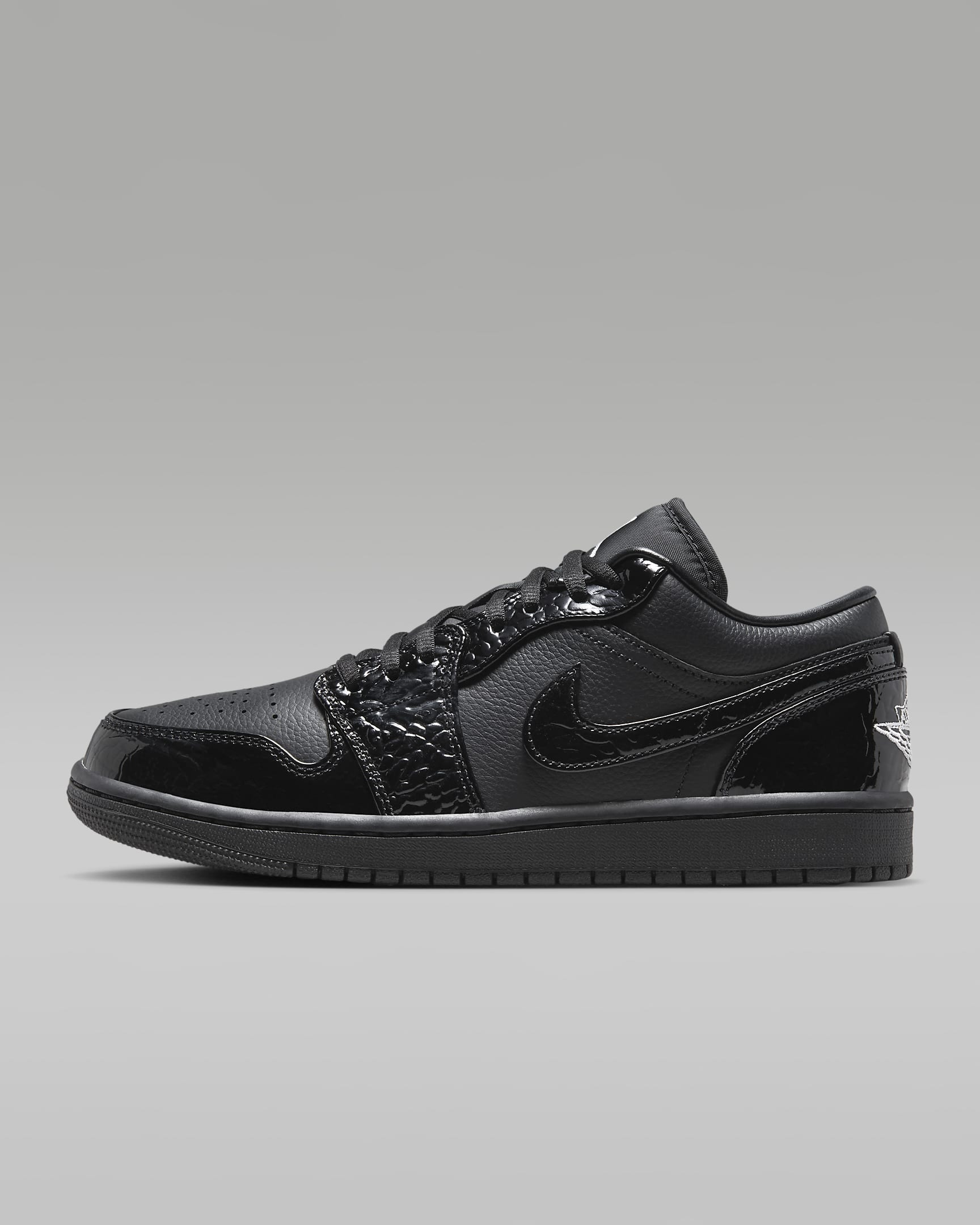 Nike Air Jordan 1 Low SE 'Black Croc'