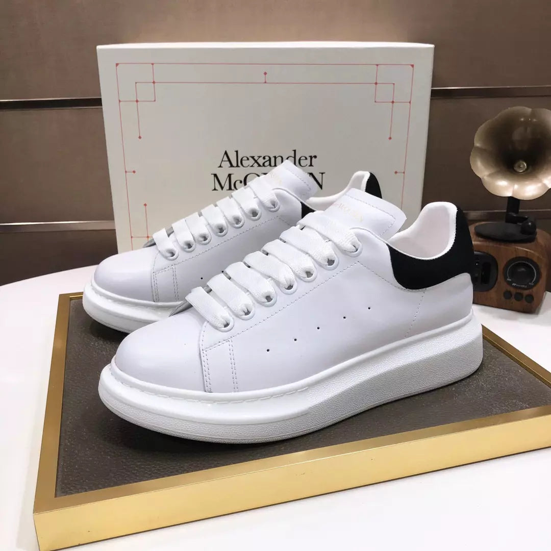 Noir Mcqueen Toute Blanche Baskets Oversize Alexander McQueen Pour