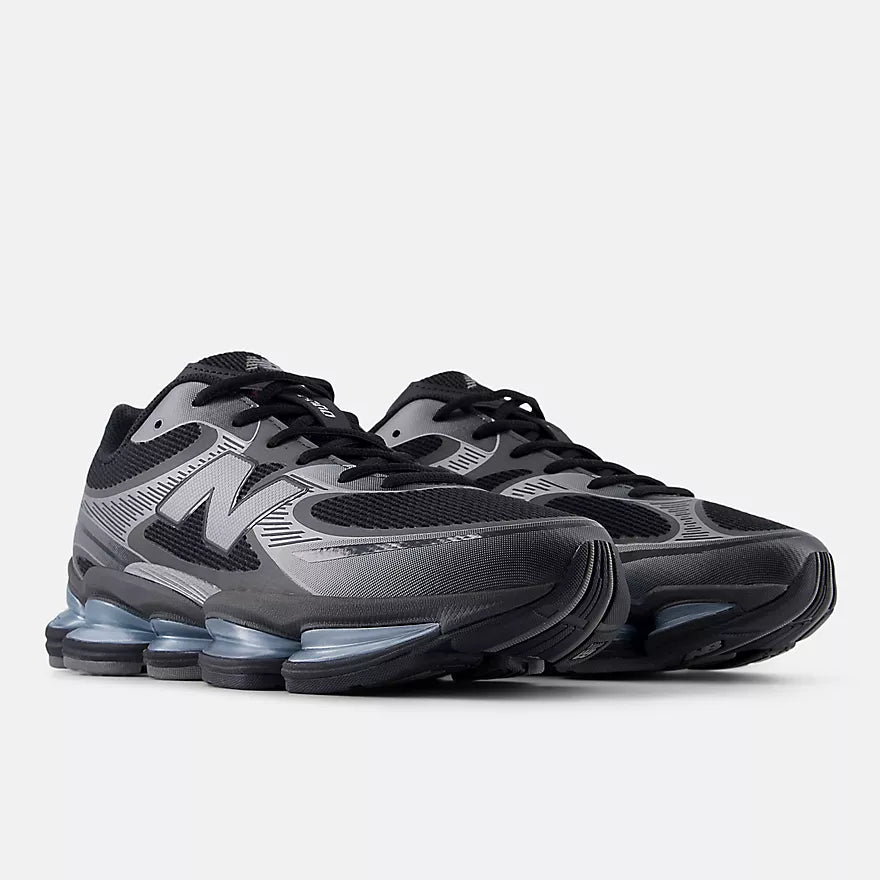 New Balance Abzorb 2000 Black avec Dark Silver Metallic et Light Chrome Blue