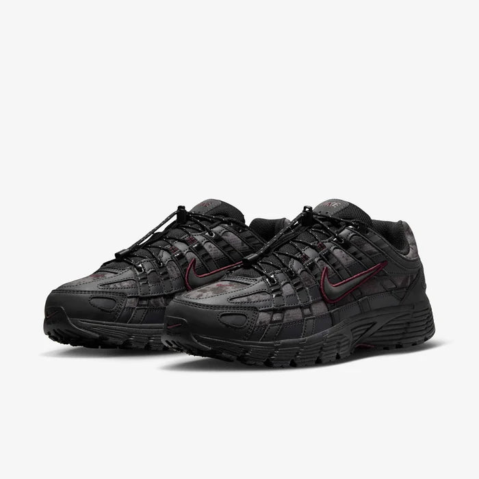 Nike Wmns P-6000 CNPT « Argent métallique rouge »
