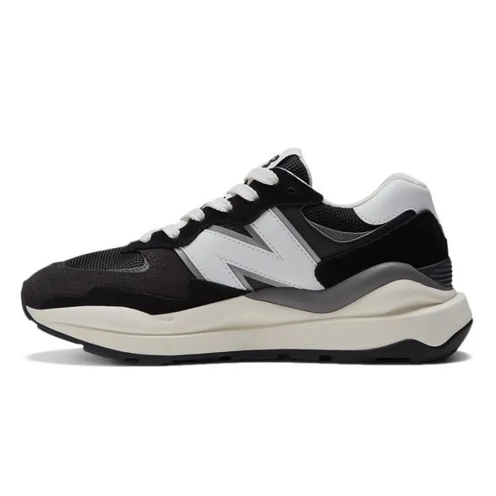 New Balance 57/40 - Noir Blanc Beige