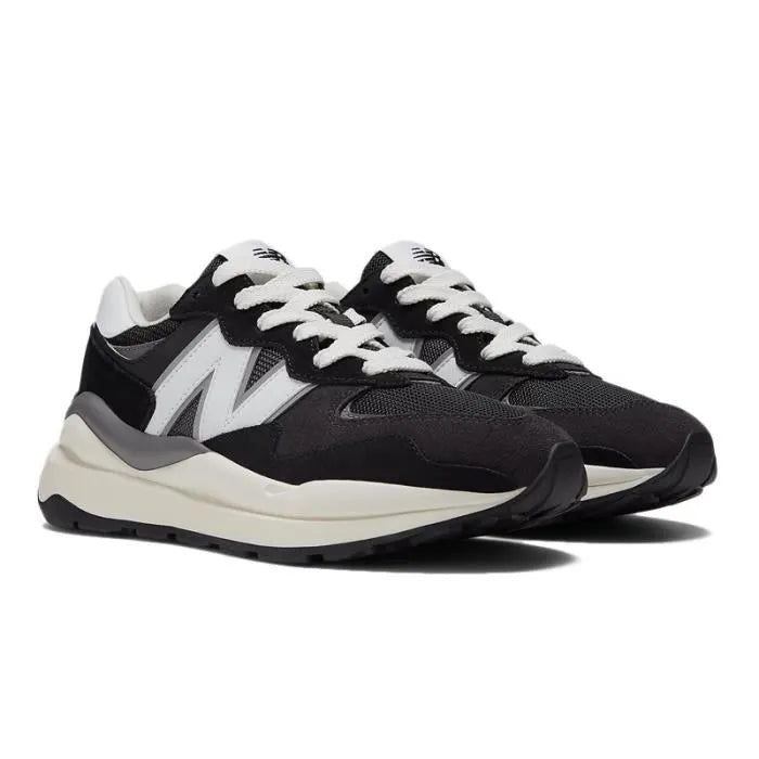 New Balance 57/40 - Noir Blanc Beige