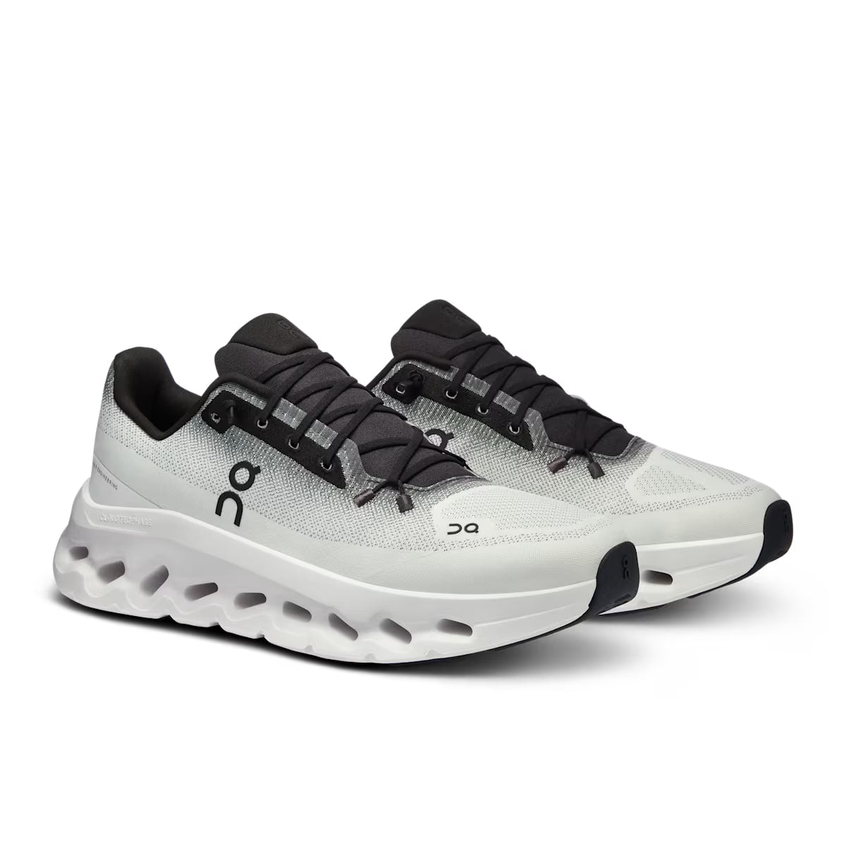 On Running XXL Cloudtilt 2.0 - Black | Ivory