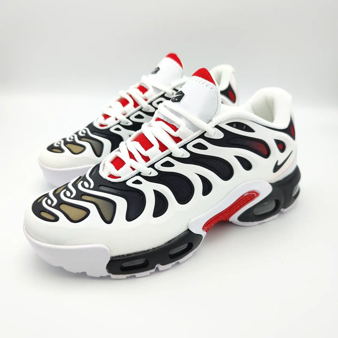 Nike MIRROR ULTRA MAX 2024