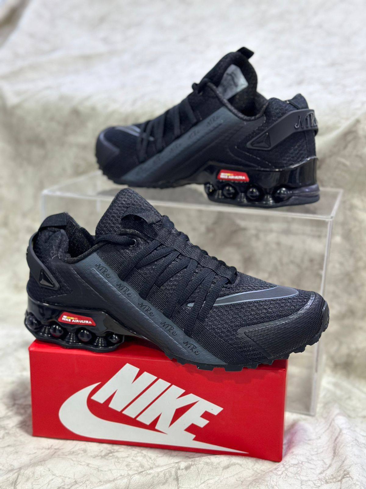 Nike Ultra Max Black/Red