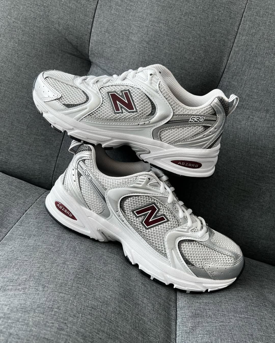 New Balance 530 « Bordeaux métallisé » MR530GS