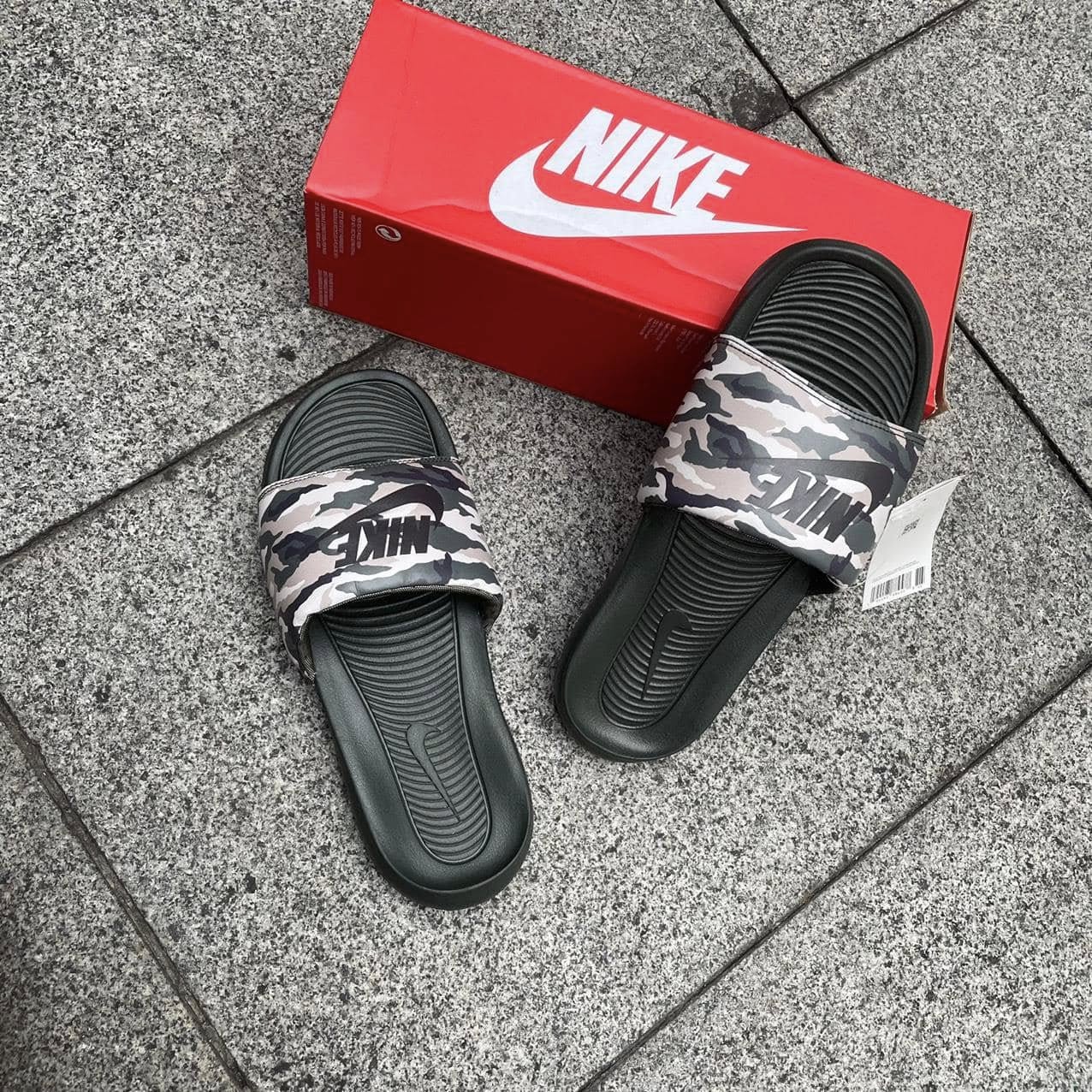 Nike Victori One Slide Navy Green
