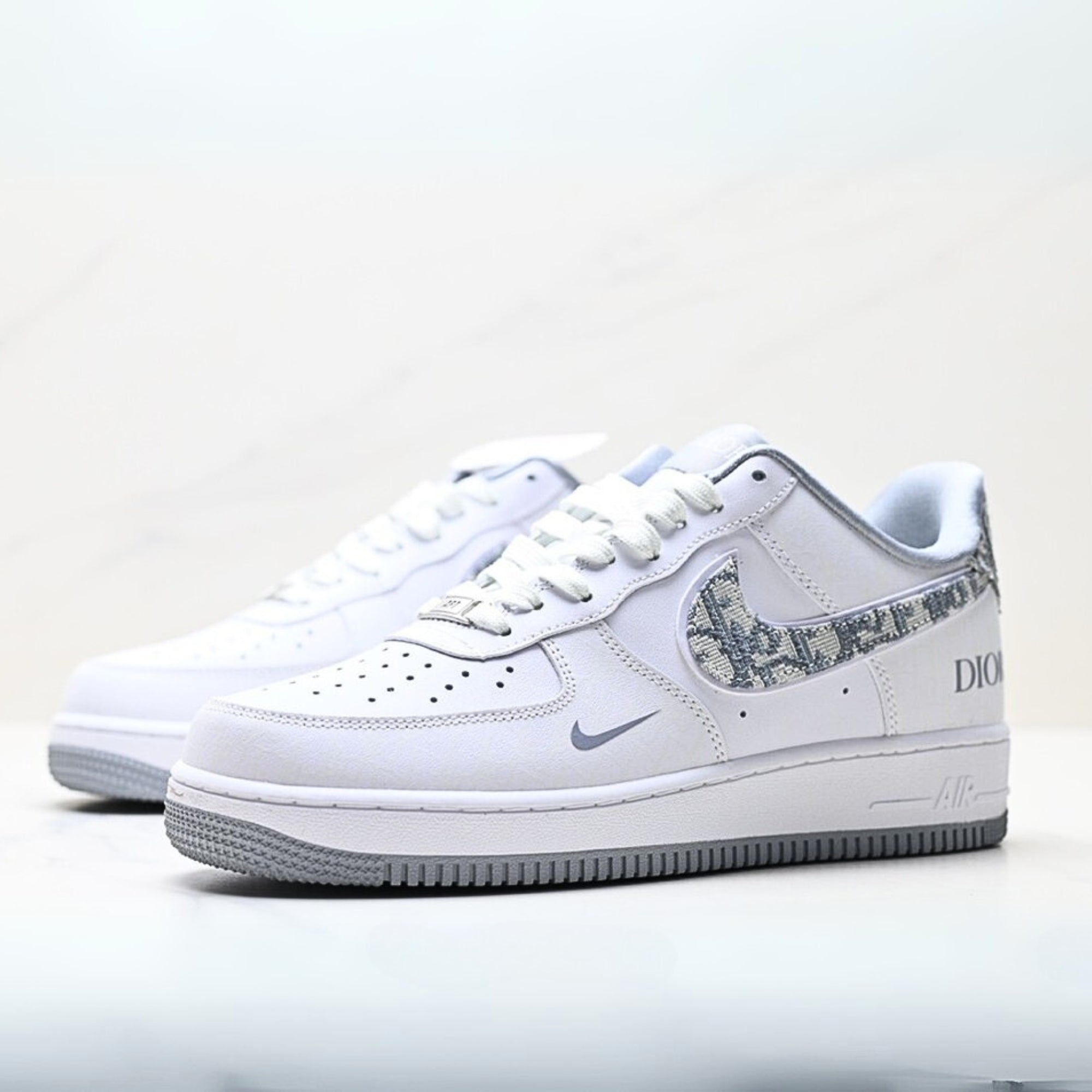 Nike Air force 1 Custom x Dior