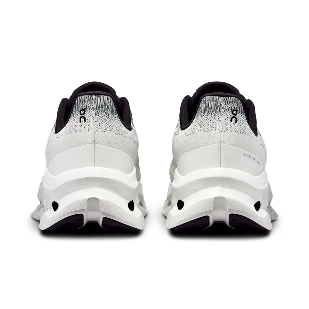 On Running XXL Cloudtilt 2.0 - Black | Ivory