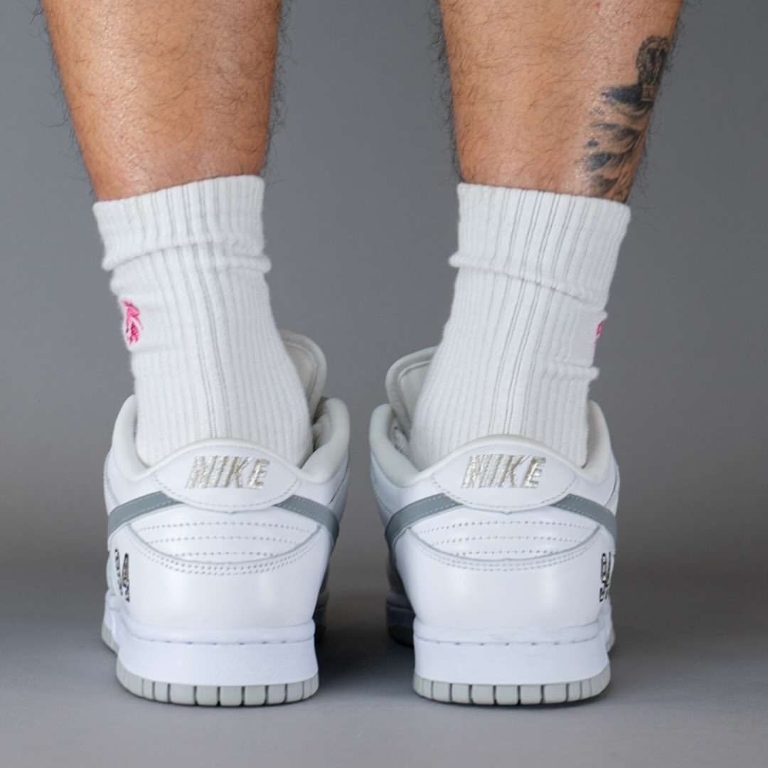 Nike SB Dunk Low Supreme - White