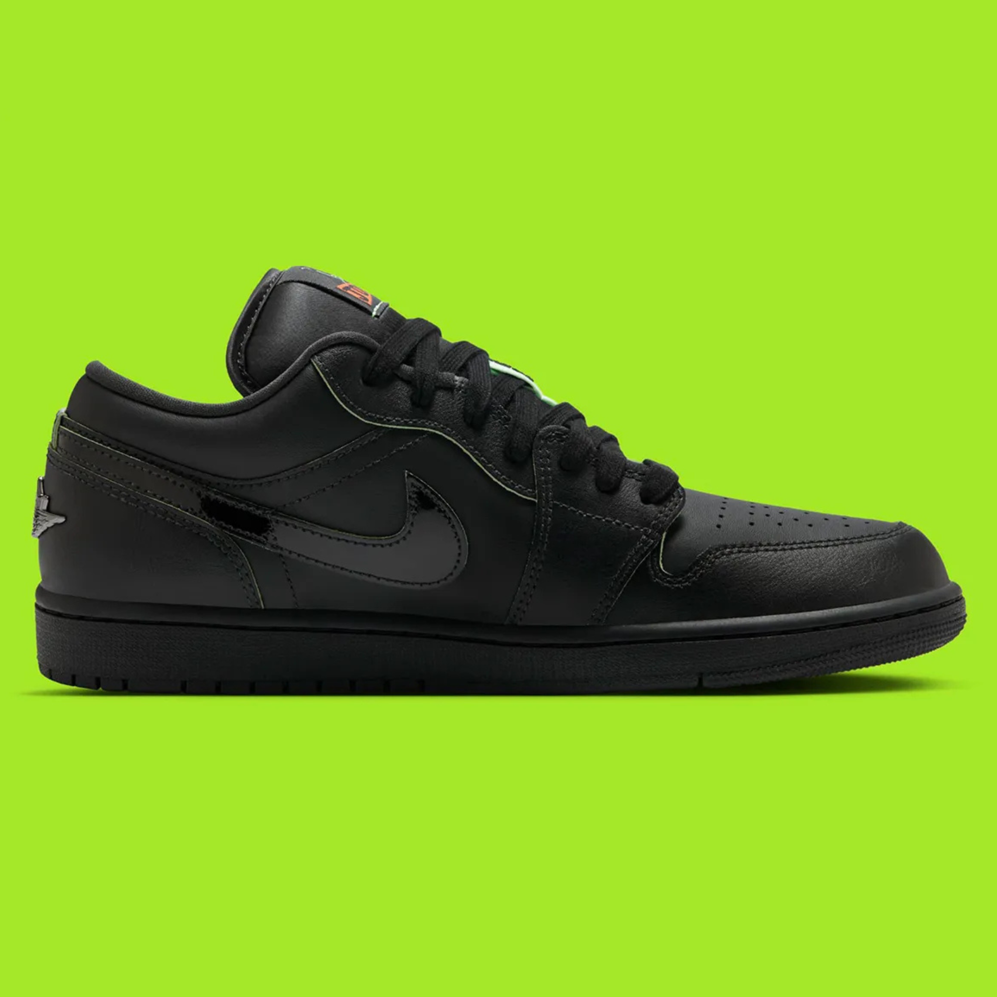 Nike Air Jordan 1 Low “Black Cat”