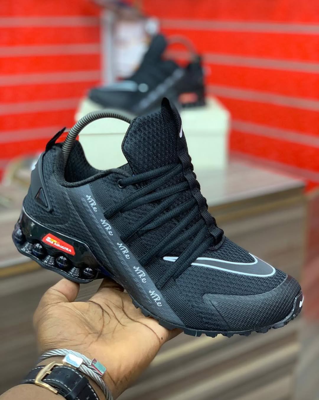 Nike Ultra Max Black/Red