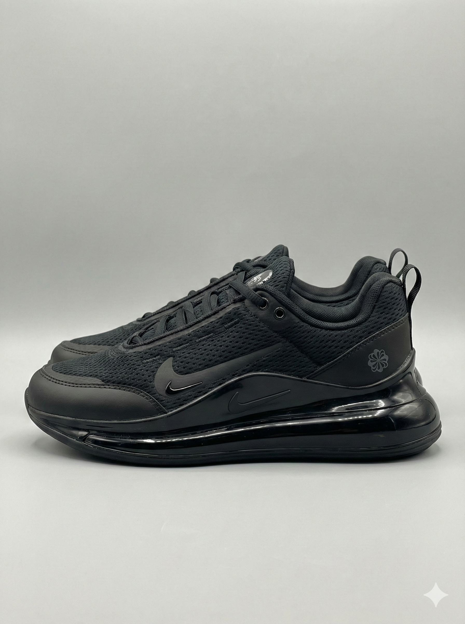Nike Air Max AP 720 Black
