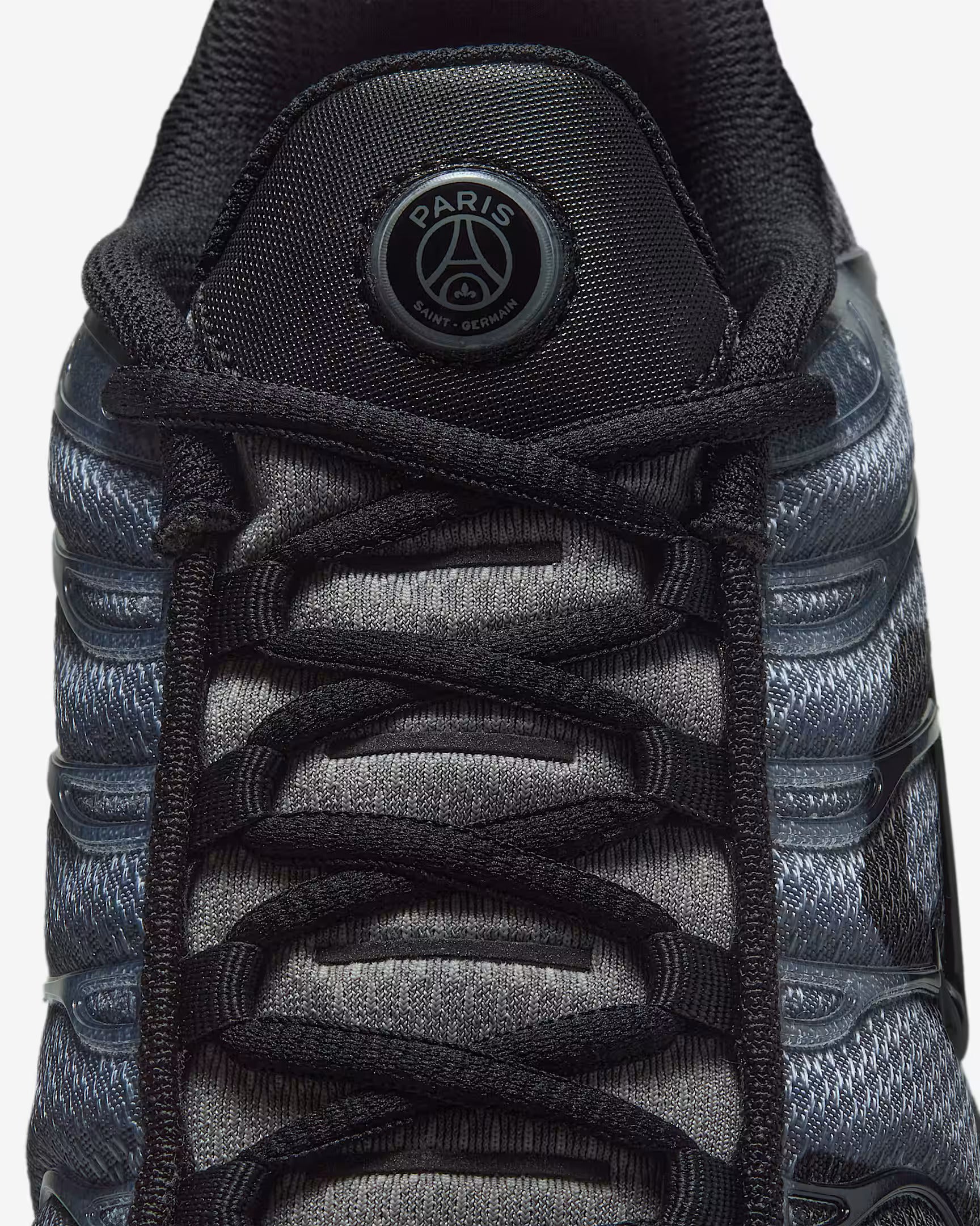 Nike Paris Saint-Germain Air Max Plus Premium
