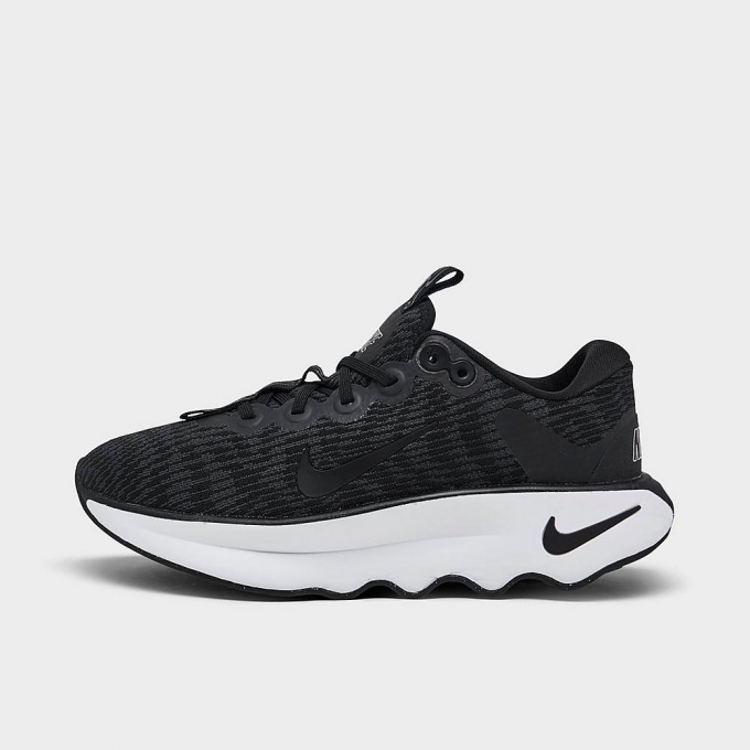 NIKE MOTIVA black-white - Spadri Tunisie