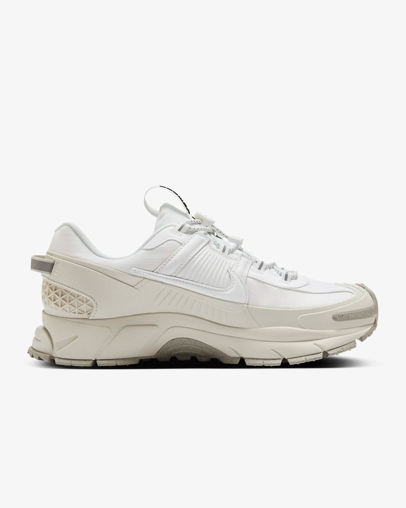 Nike Zoom Vomero Roam Blanc