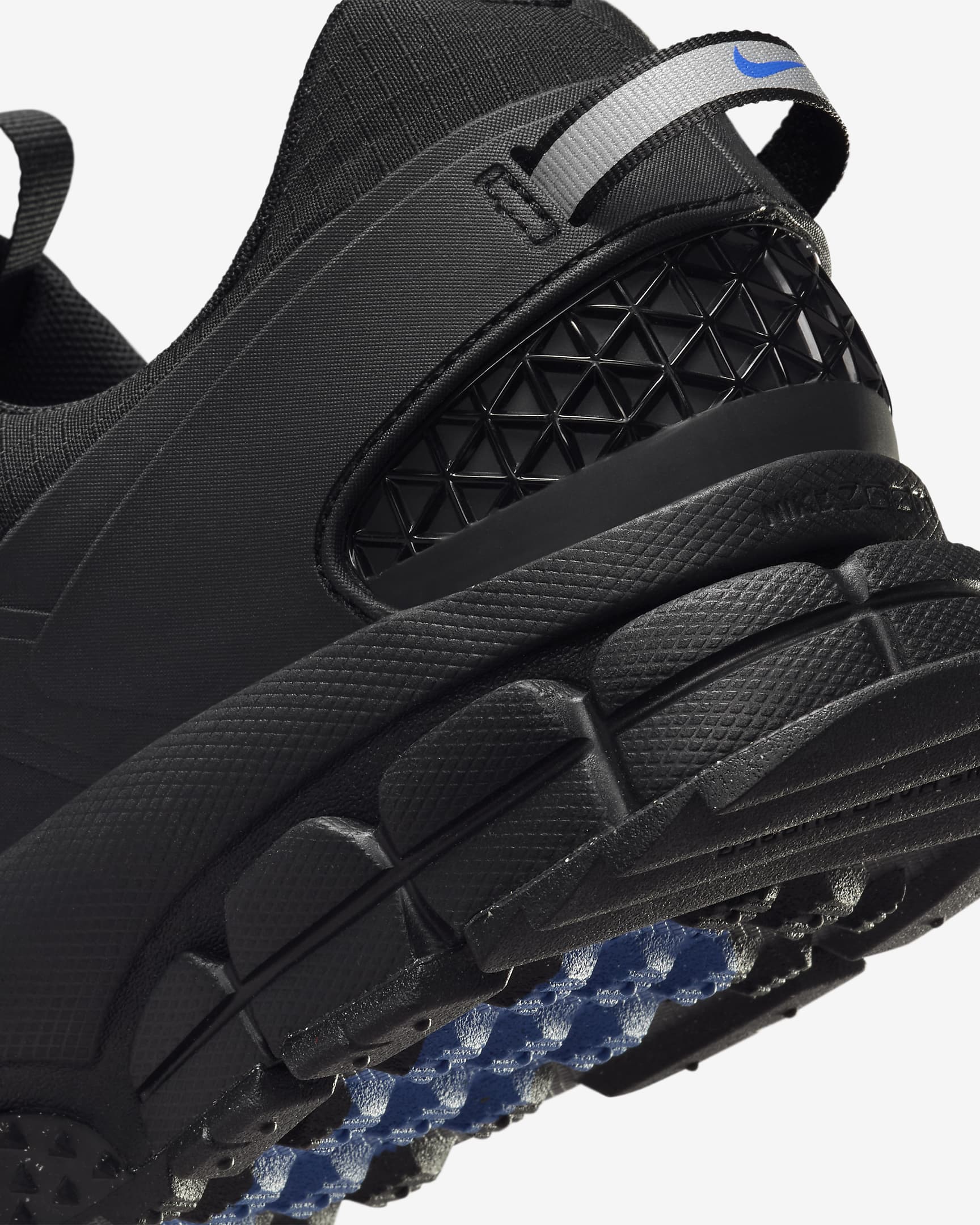Nike Zoom Vomero Roam Black/White