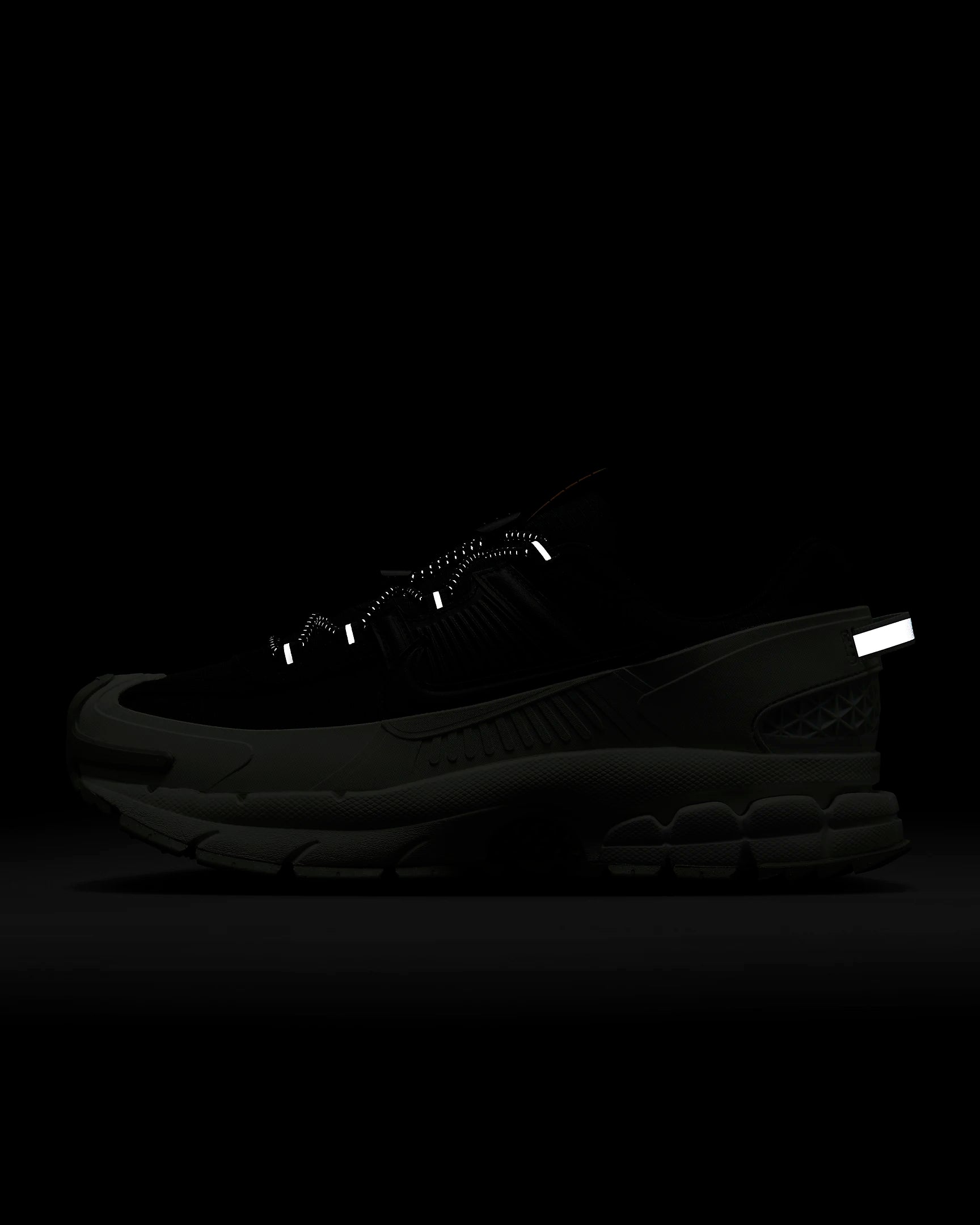 Nike Zoom Vomero Roam