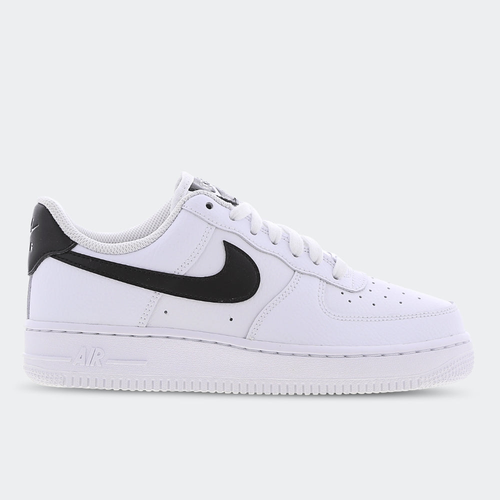 Nike Air Force 1 '07 Essential