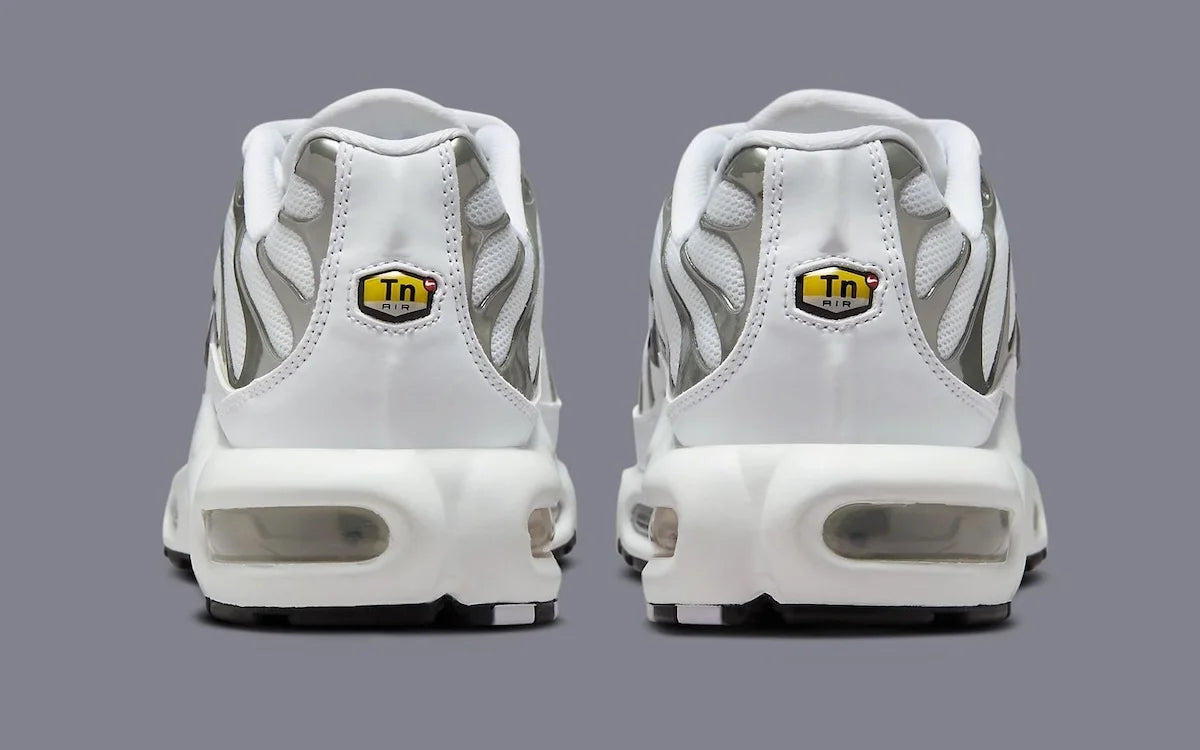 Nike Air Max Plus « White Chrome »