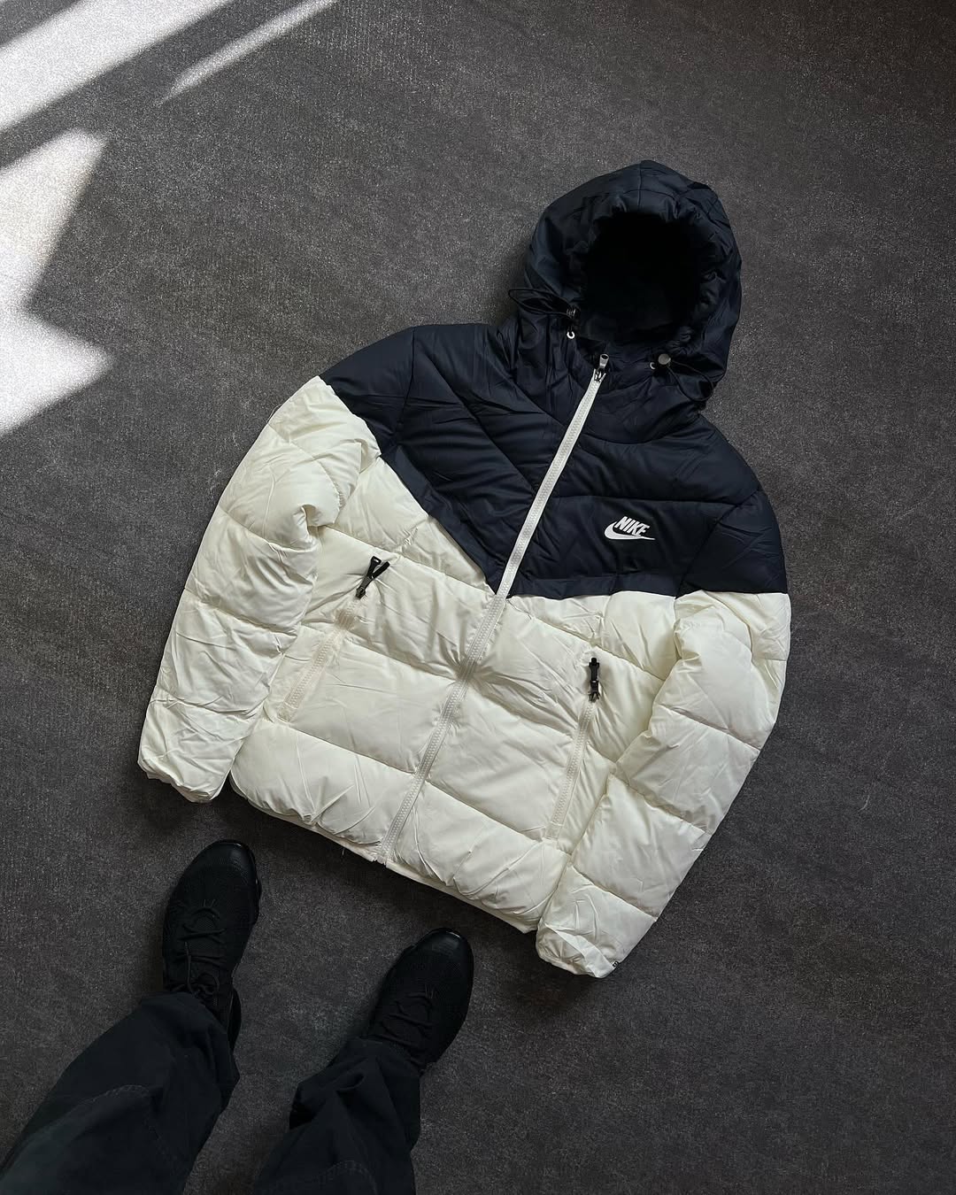 Nike Jacket 🚨 R899