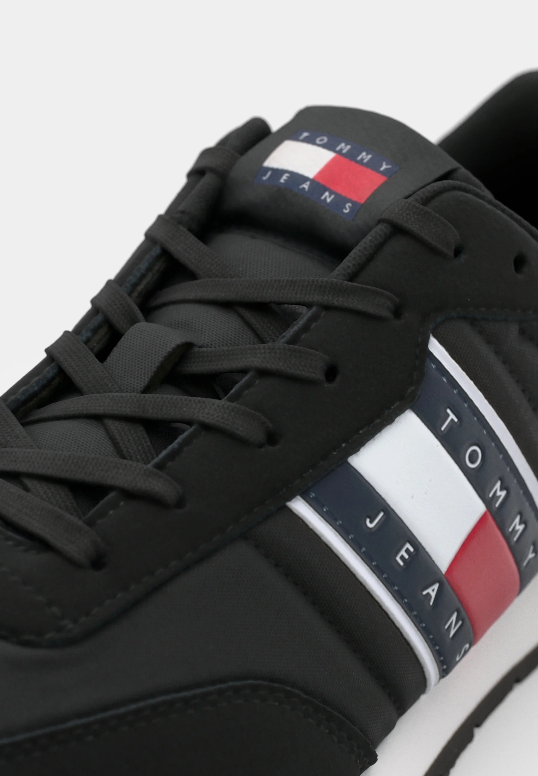 TJM RUNNER CASUAL ES homme Noir