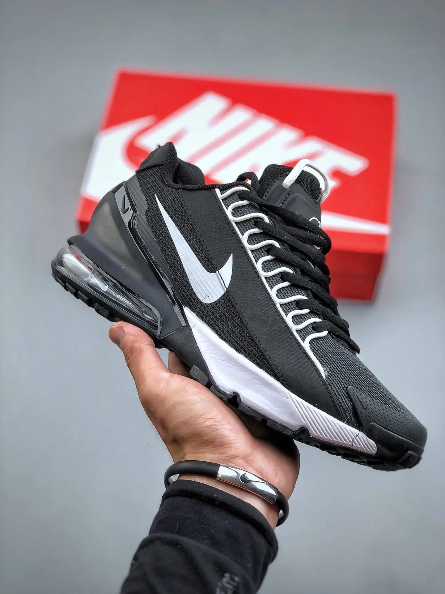 NIKE AIR MAX PULSE ROAM "Black/White"