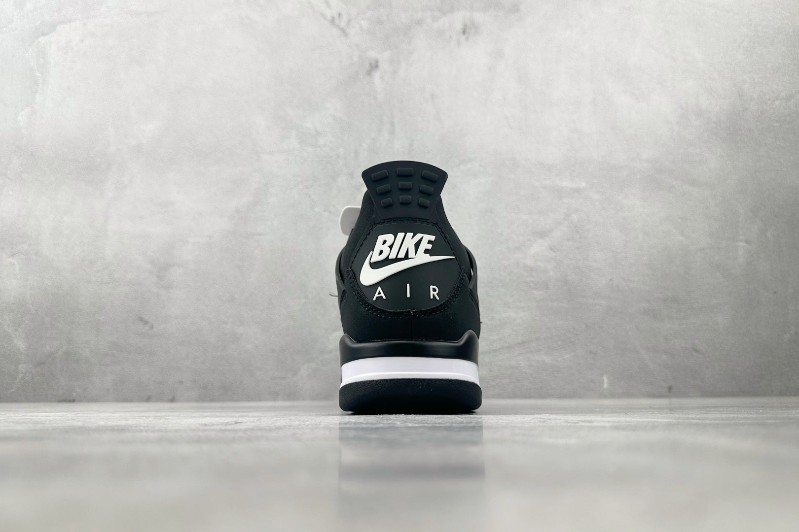 Nike Air Jordan 4 Nigel SyLVester