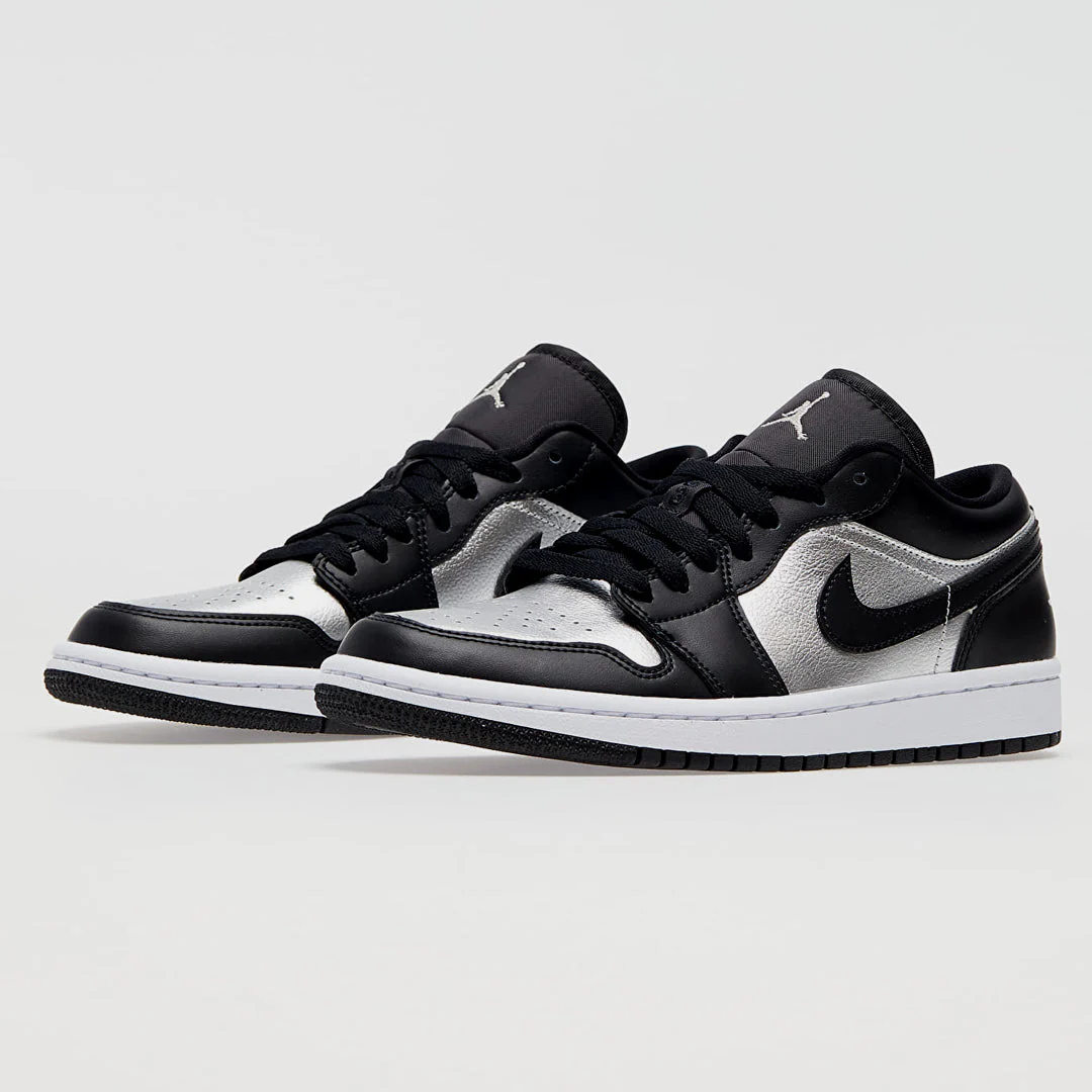 Nike Air Jordan 1 Low Silver Toe
