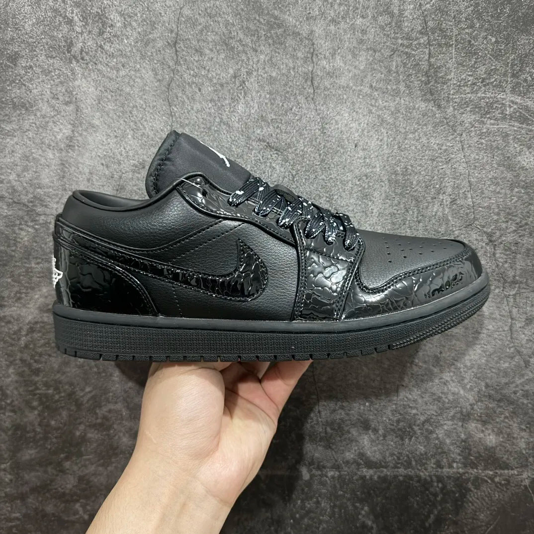 Nike Air Jordan 1 Low SE "Black Croc"