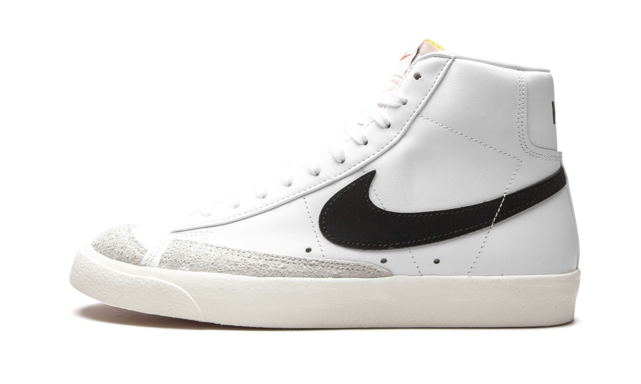 Nike BLAZER MID '77 « Blanc/Noir »