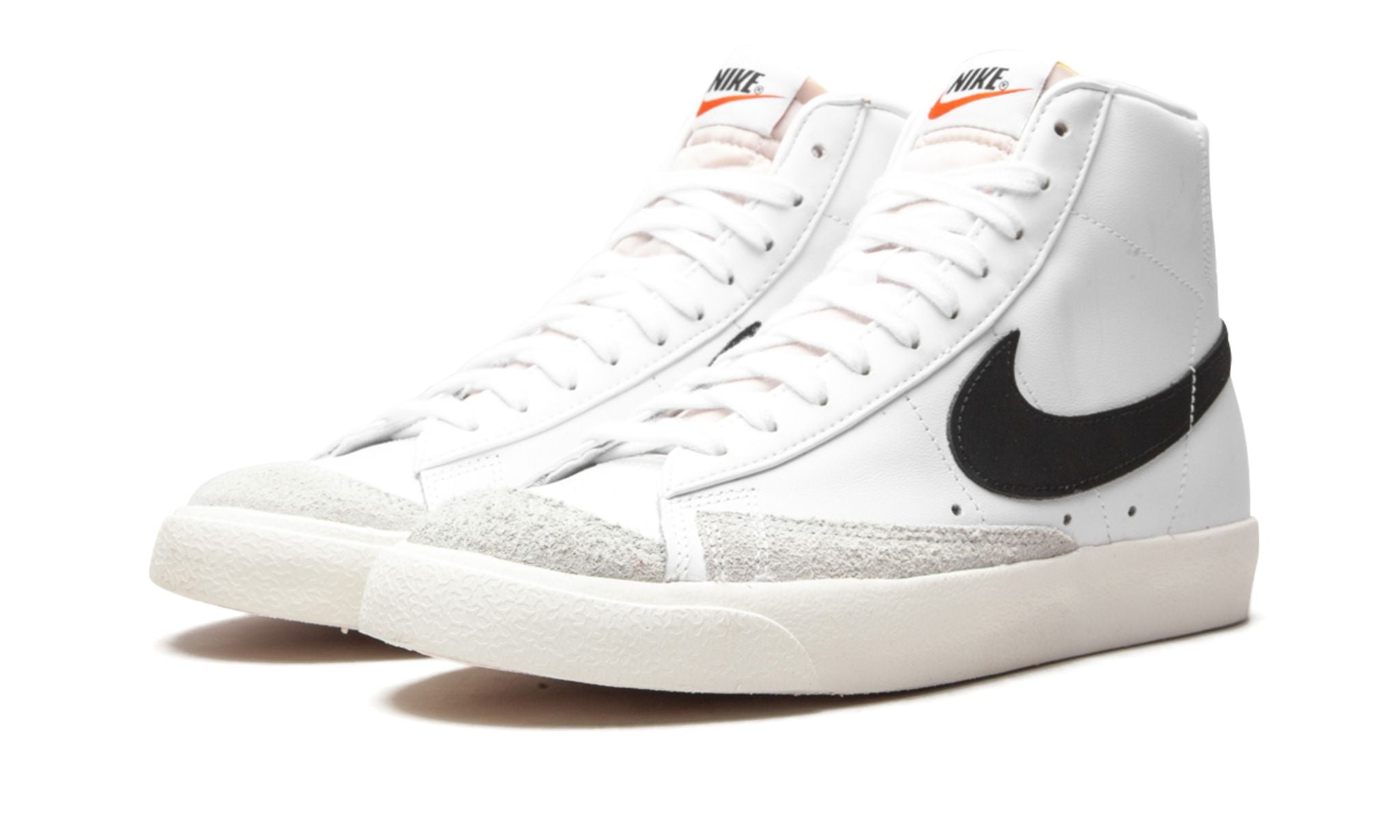 Nike BLAZER MID '77 « Blanc/Noir »