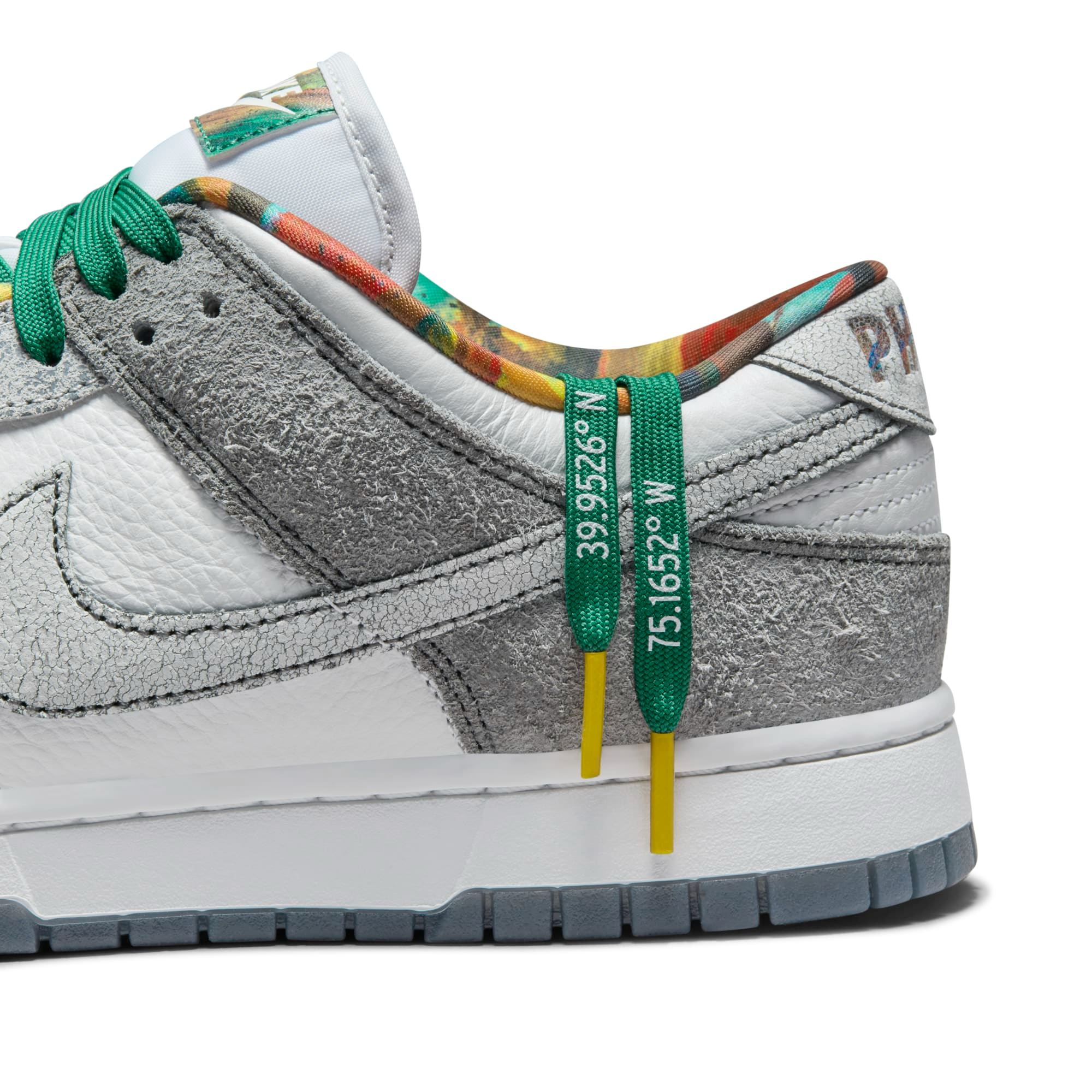 Nike Dunk Low "Philly"