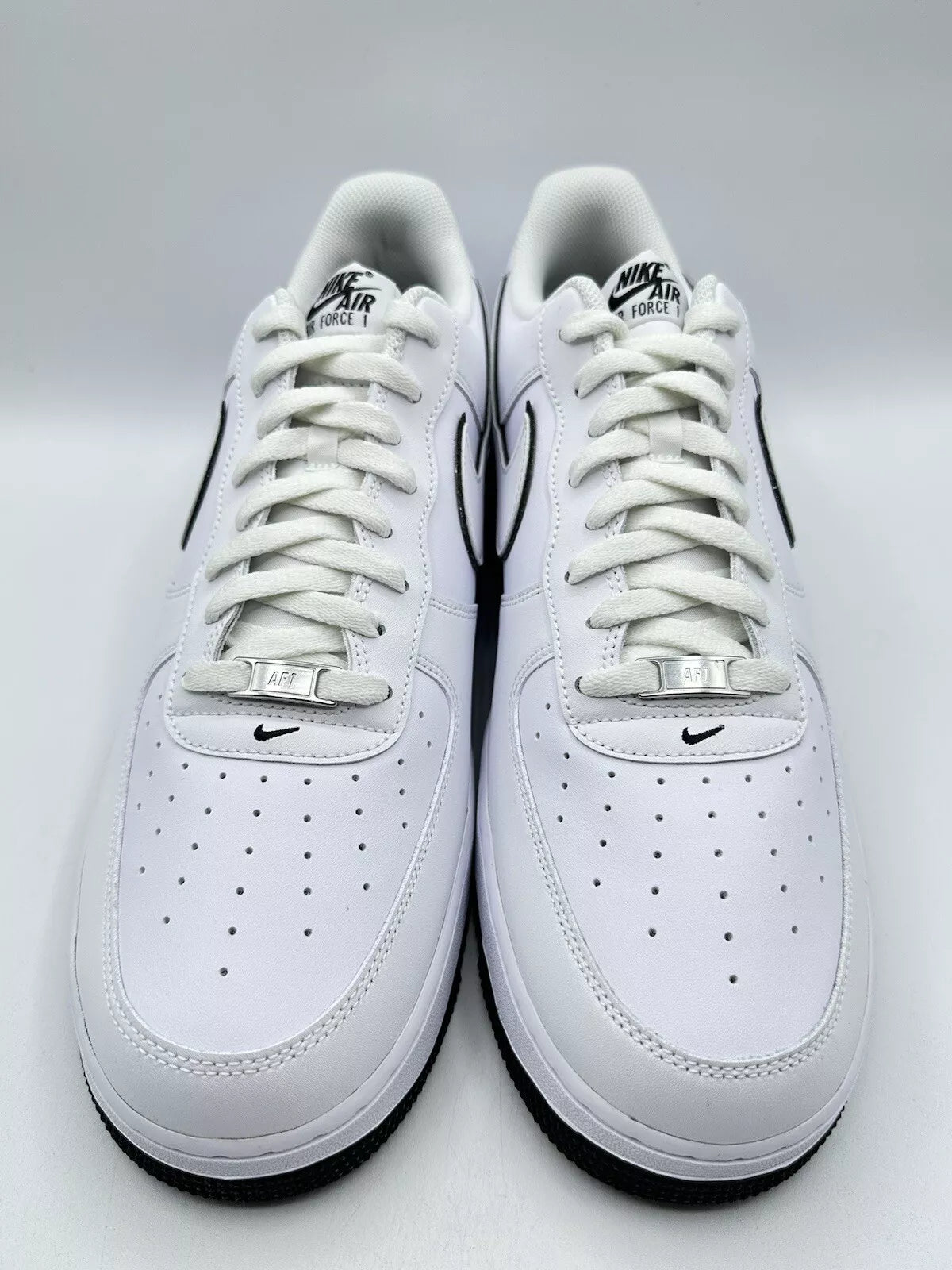 Nike Men’s Air Force 1 '07 Low White Black Outline Panda