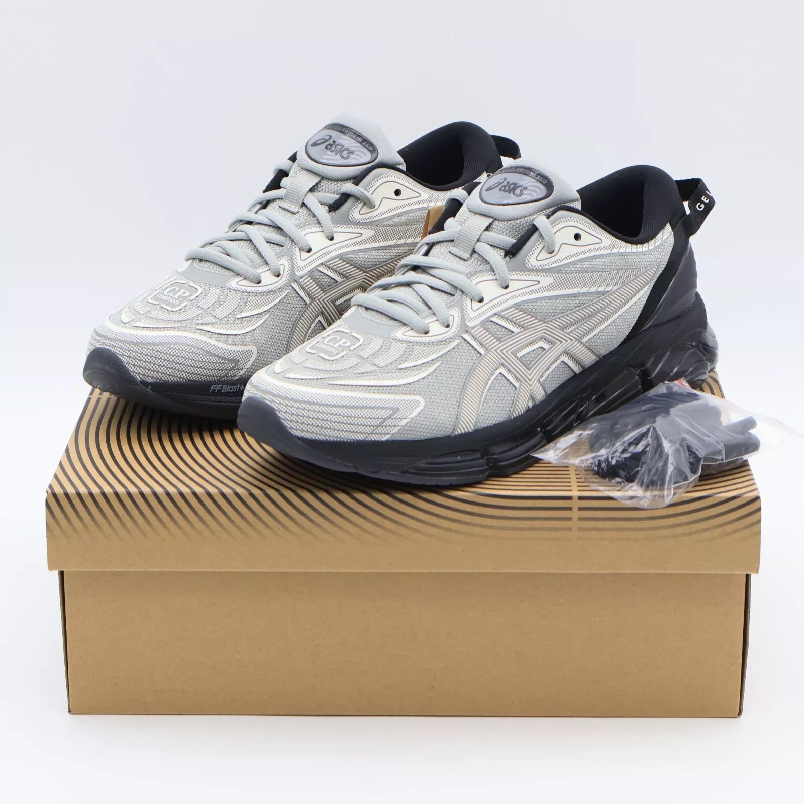 Asics GEL-NYC Blanc / Gris Acier