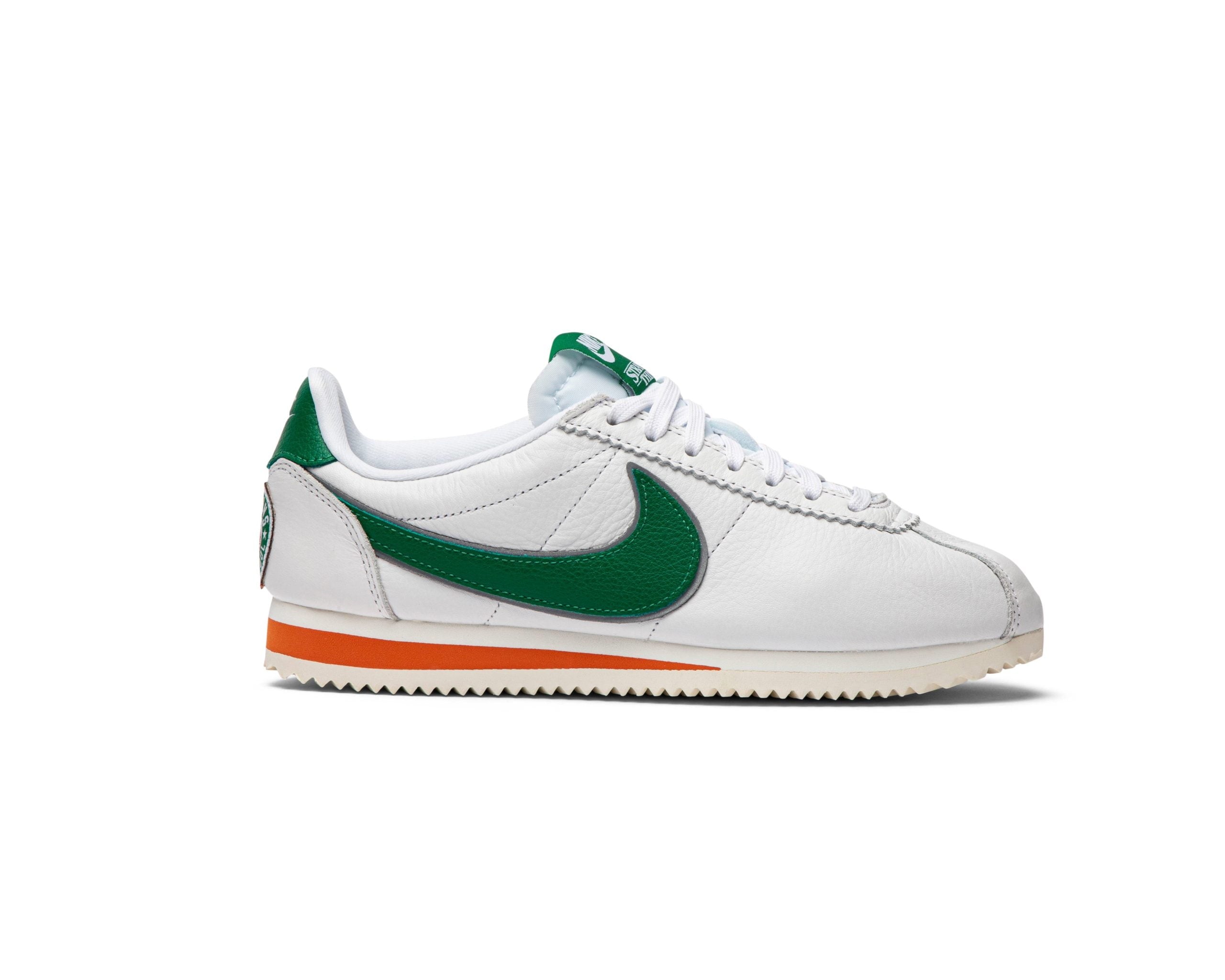 Stranger Things x Nike Cortez « Hawkins High »