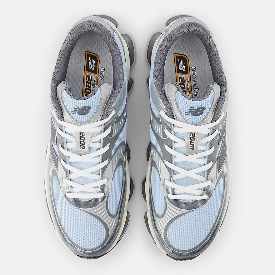 New Balance Abzorb 2000 Light Chrome Blue avec Silver Metalic et Castlerock