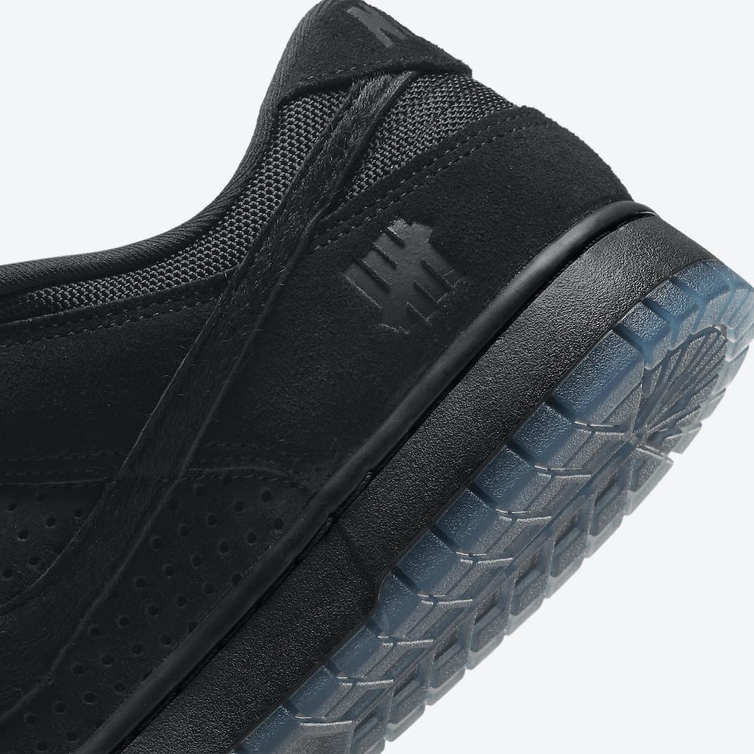 Nike Undefeated x Nike Dunk Low « 5 on It » Black